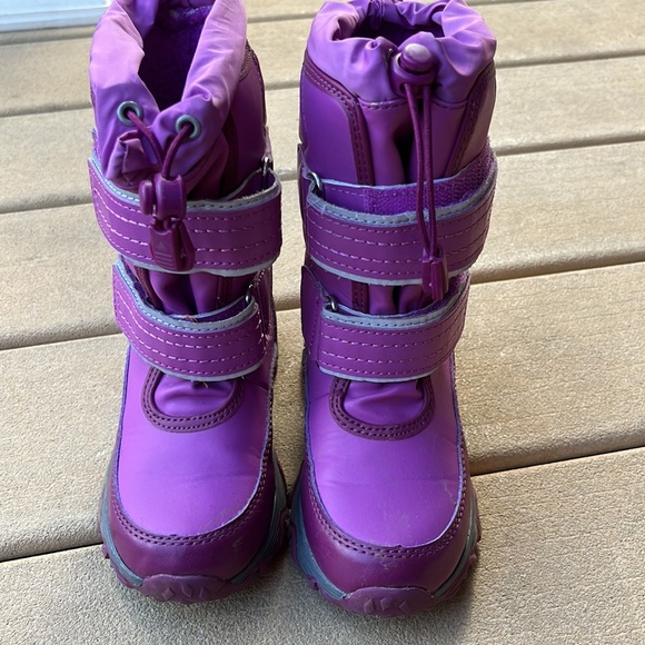 Lands’ End Snow Flurry Snow Boot - Picture 2 of 5